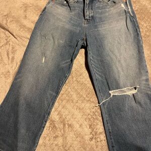 Lucky Brand Women’s Jeans. Size 14/32. Never worn.